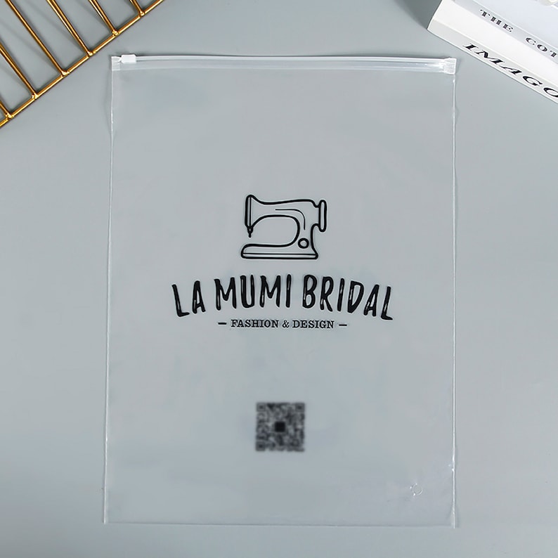 100 PC Custom Logo Zipper Bags for Clothing